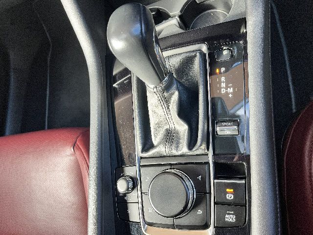 MAZDA 3 FASTBACK 2023 Image 31