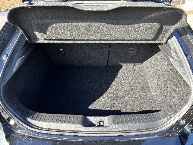MAZDA 3 FASTBACK 2023 Image 31