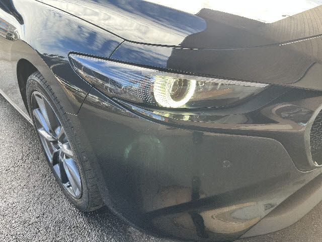 MAZDA 3 FASTBACK 2023 Image 31