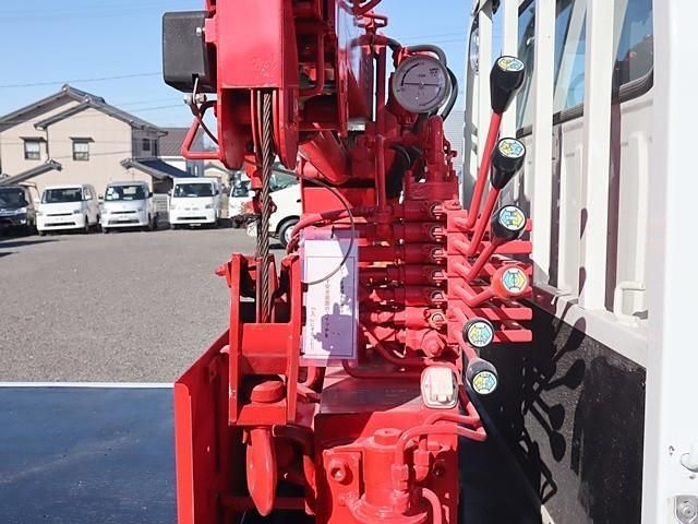 ISUZU ELF 2015 Image 31