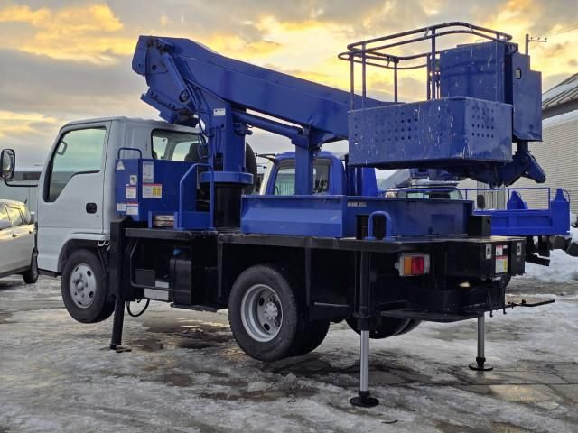 ISUZU ELF 2007 Image 31