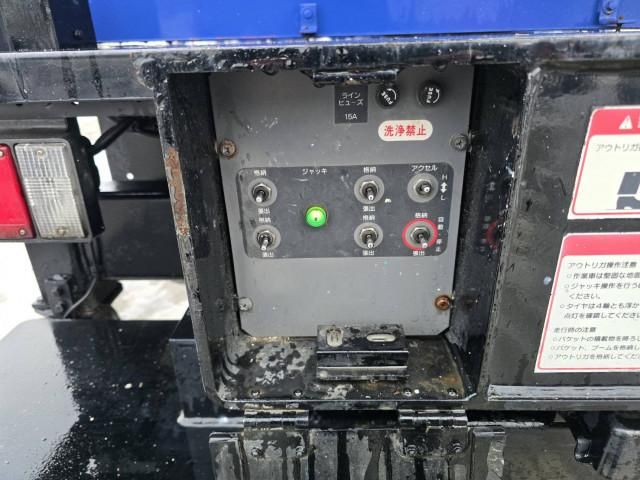 ISUZU ELF 2007 Image 31