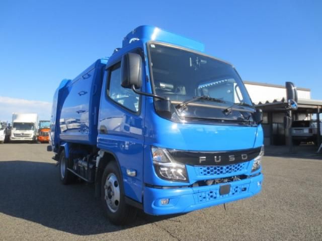 MITSUBISHI CANTER 2024 Image 31