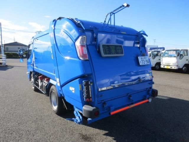 MITSUBISHI CANTER 2024 Image 31