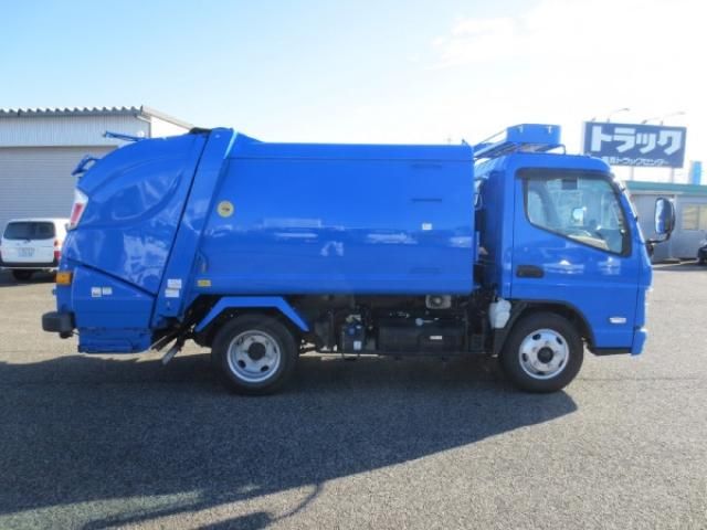 MITSUBISHI CANTER 2024 Image 31