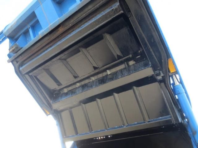 MITSUBISHI CANTER 2024 Image 31