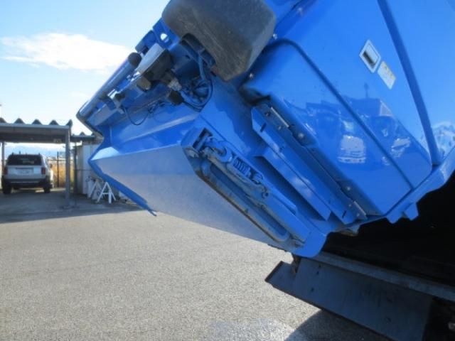 MITSUBISHI CANTER 2024 Image 31