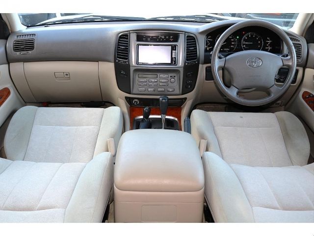 TOYOTA LANDCRUISER WAGON 2007 Image 31