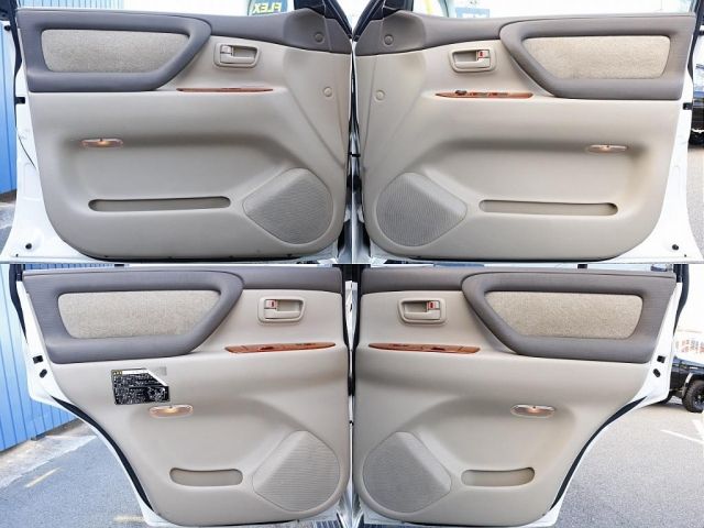 TOYOTA LANDCRUISER WAGON 2007 Image 31