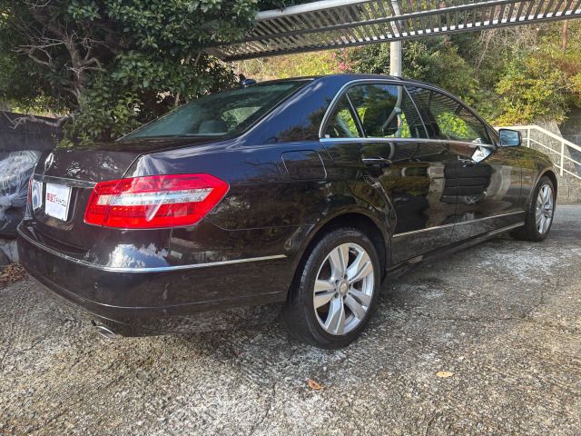 MERCEDES BENZ E CLAS 2012 Image 31