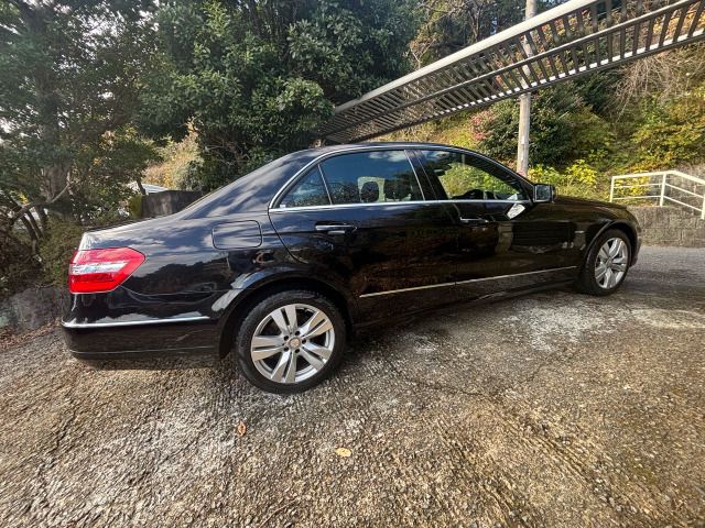 MERCEDES BENZ E CLAS 2012 Image 31