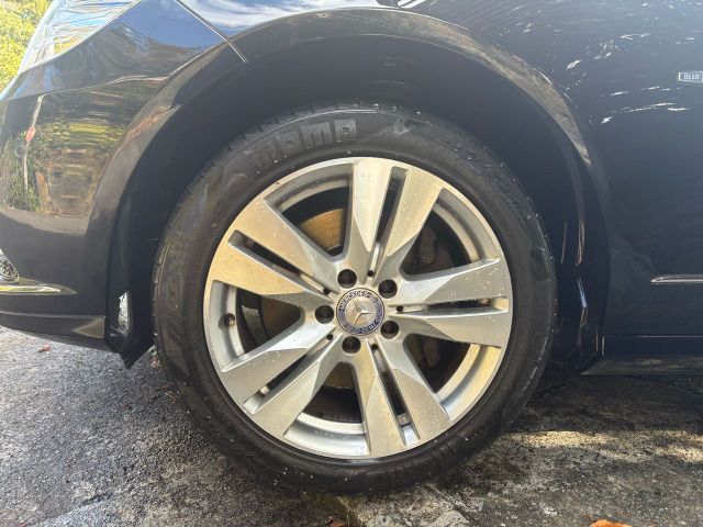 MERCEDES BENZ E CLAS 2012 Image 31