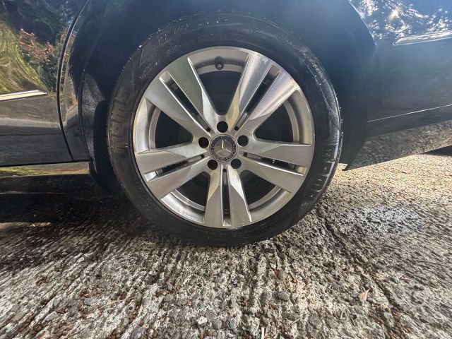 MERCEDES BENZ E CLAS 2012 Image 31