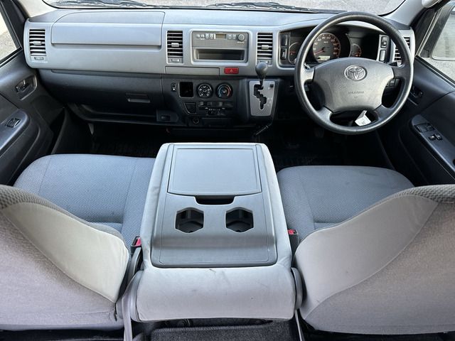 TOYOTA HIACE VAN 4WD 2010 Image 31