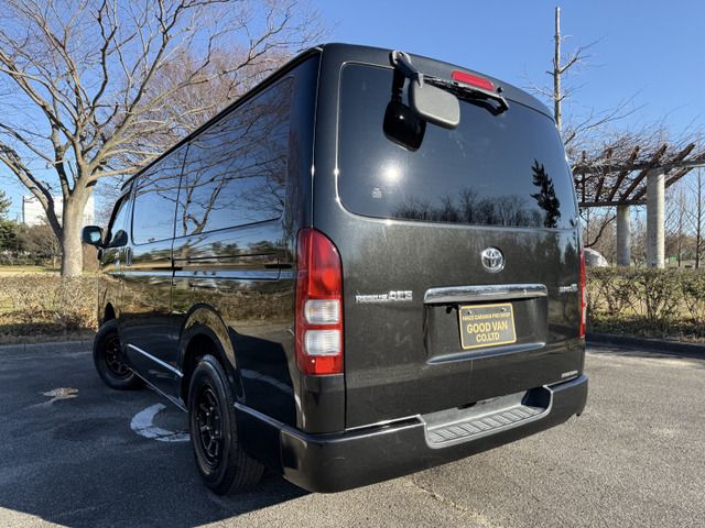 TOYOTA HIACE VAN 4WD 2010 Image 31