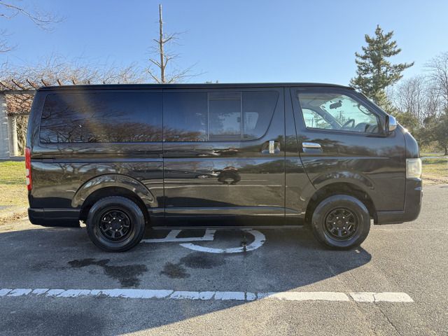 TOYOTA HIACE VAN 4WD 2010 Image 31