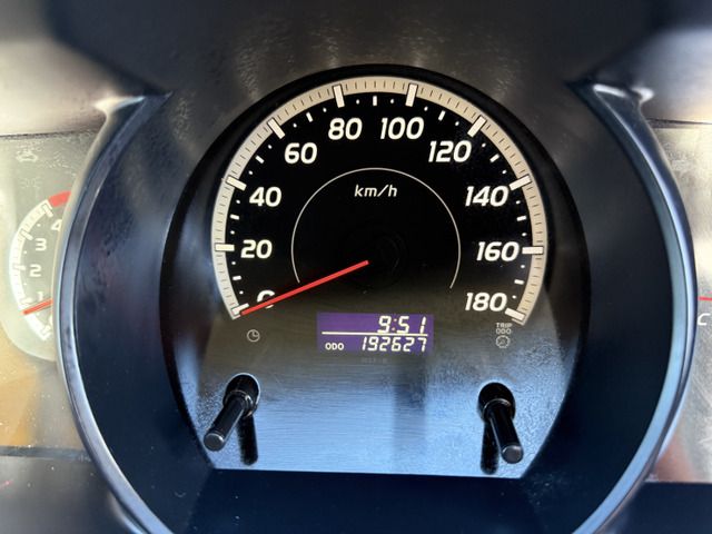 TOYOTA HIACE VAN 4WD 2010 Image 31