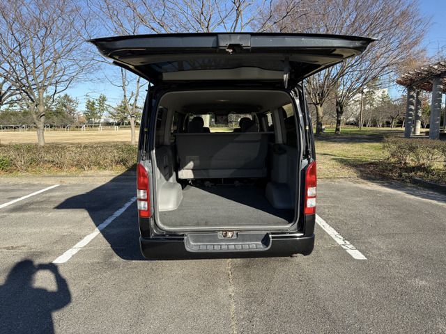 TOYOTA HIACE VAN 4WD 2010 Image 31