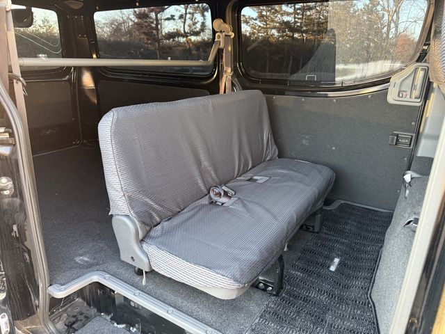 NISSAN NV350 CARAVAN 4WD 2014 Image 31