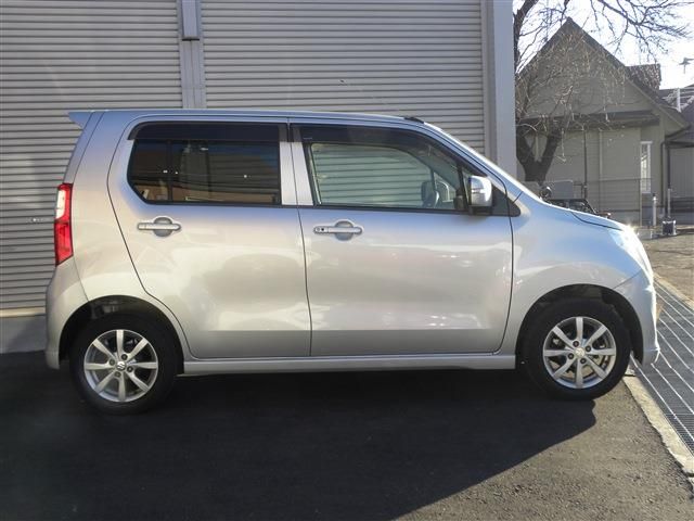 SUZUKI WAGON R 2013 Image 31