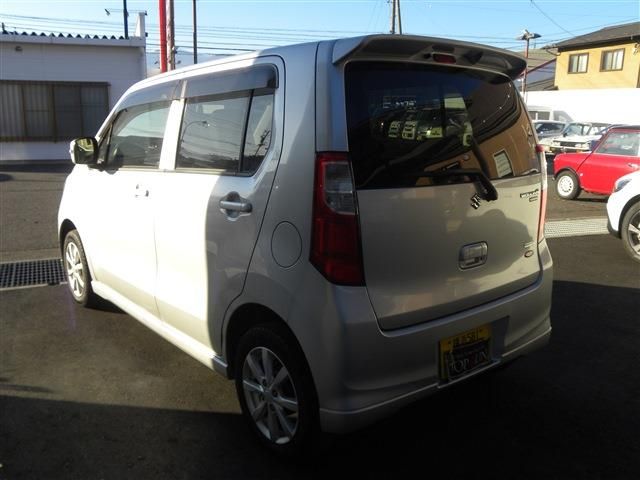 SUZUKI WAGON R 2013 Image 31