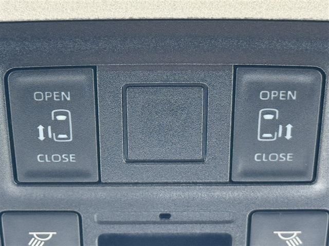 TOYOTA NOAH 2023 Image 31