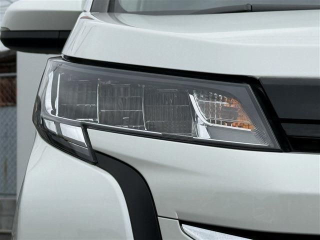 TOYOTA NOAH 2023 Image 31