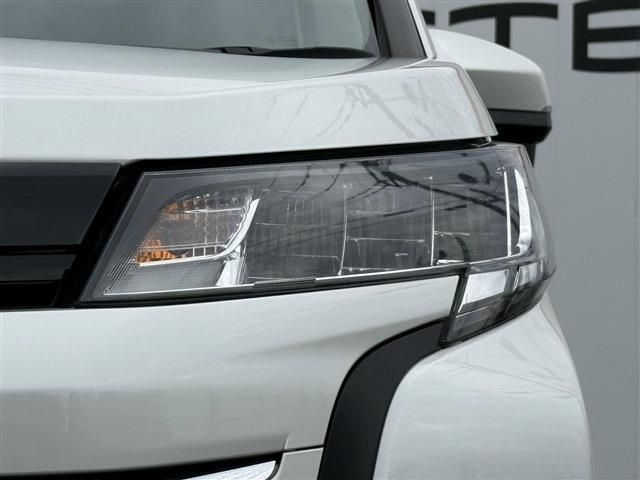 TOYOTA NOAH 2023 Image 31