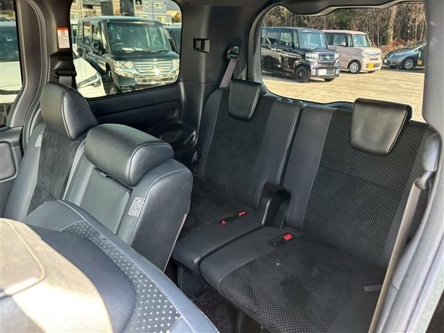 TOYOTA VOXY 2020 Image 31