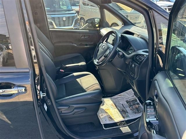 TOYOTA VOXY 2020 Image 31