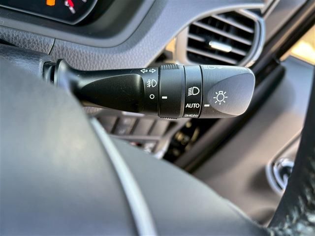 TOYOTA VOXY 2020 Image 31