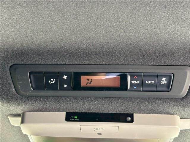 TOYOTA VOXY 2020 Image 31