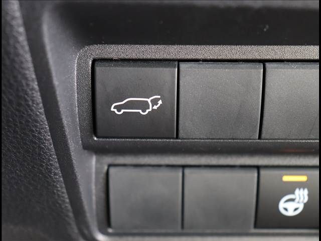 TOYOTA YARIS CROSS HYBRID 2022 Image 31