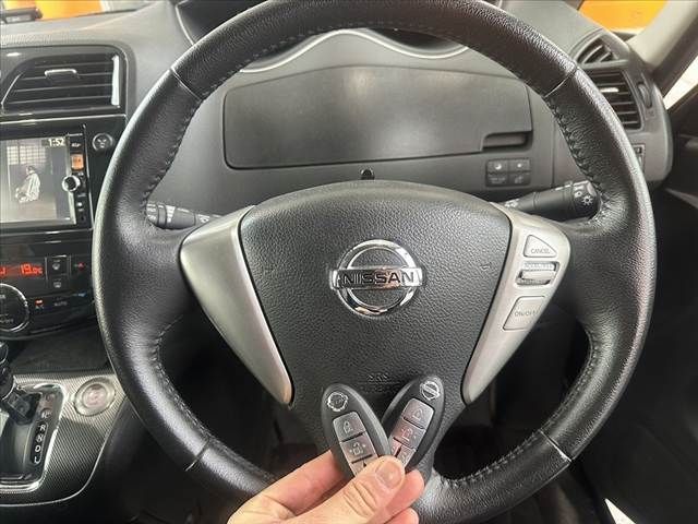 NISSAN SERENA  S-HYBRID 2012 Image 31