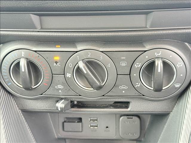 MAZDA DEMIO 2019 Image 31