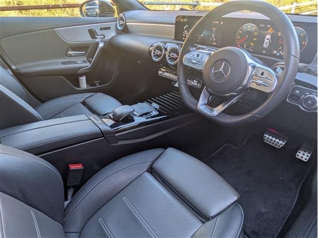 MERCEDES BENZ A CLAS 2019 Image 31