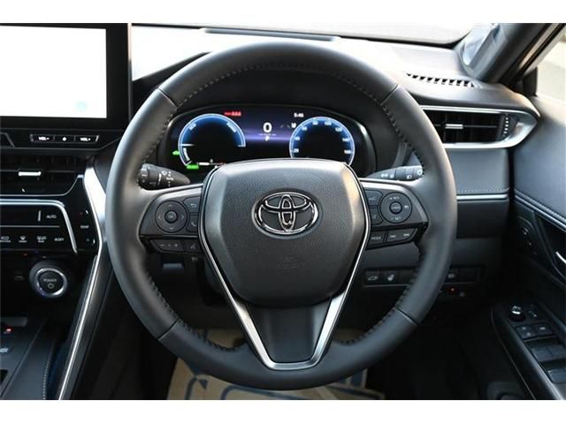 TOYOTA HARRIER HYBRID 2024 Image 31