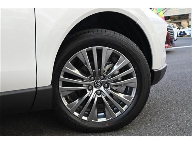 TOYOTA HARRIER HYBRID 2024 Image 31