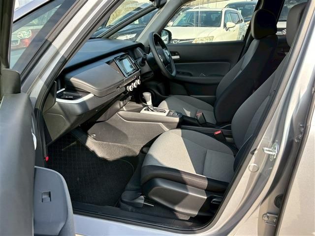 HONDA FIT E:HEV 2020 Image 31