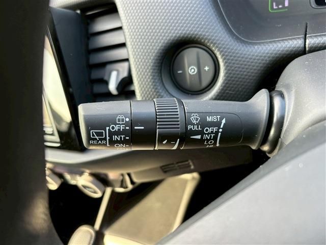 HONDA FIT E:HEV 2020 Image 31