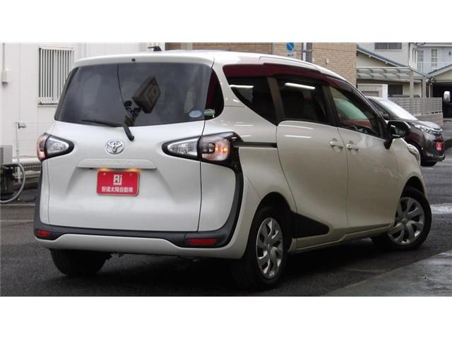 TOYOTA SIENTA 2016 Image 31