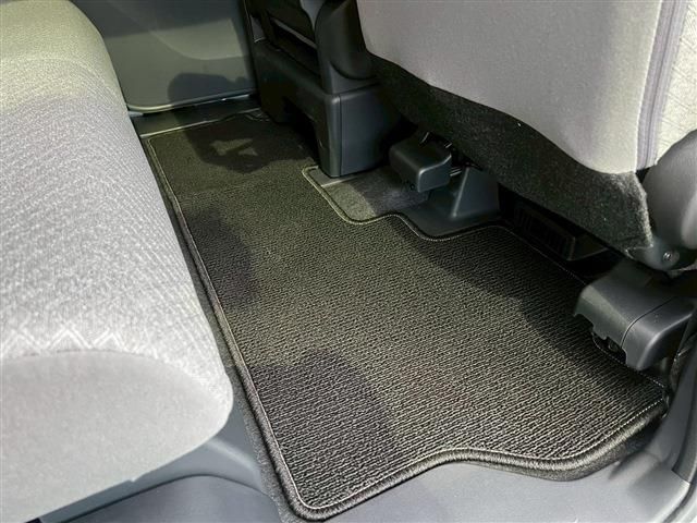 DAIHATSU TANTO 2024 Image 31