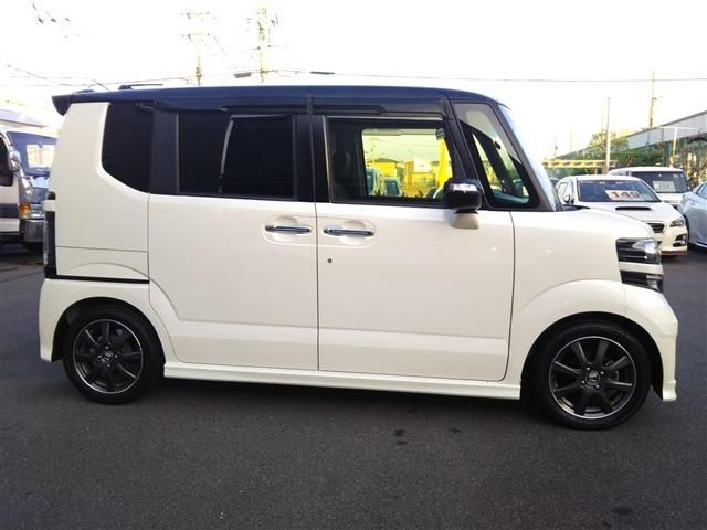 HONDA N BOX 2016 Image 31