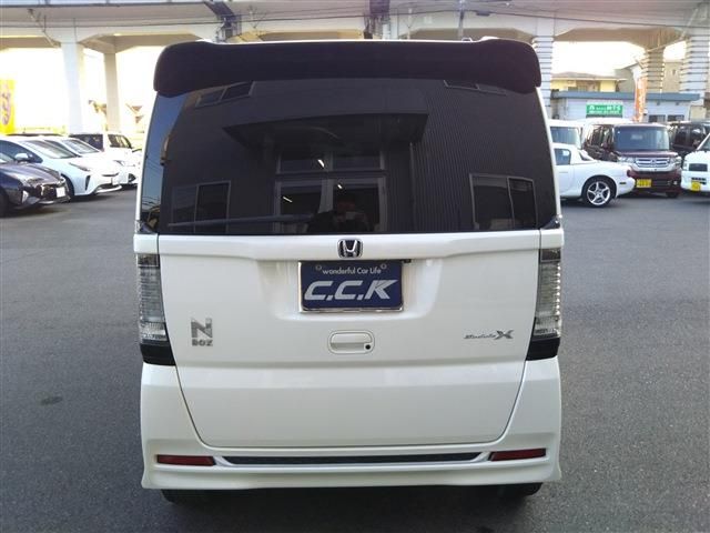 HONDA N BOX 2016 Image 31