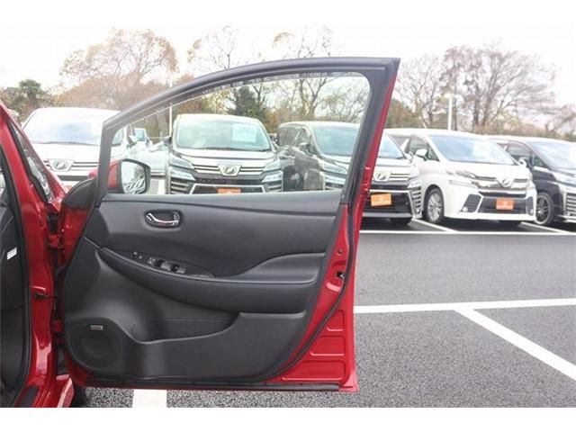 NISSAN LEAF 2020 Image 31