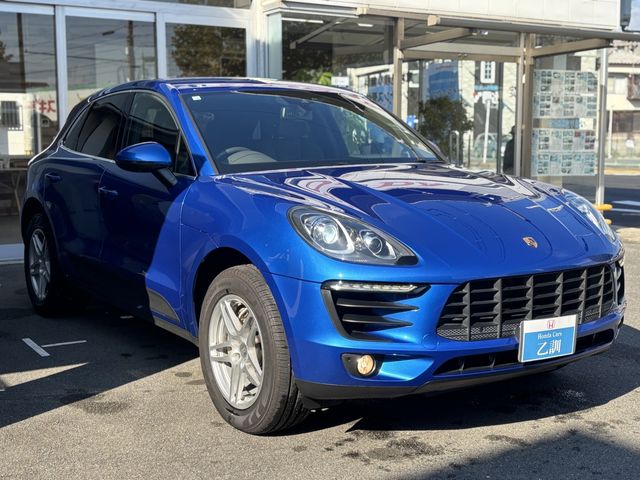 PORSCHE MACAN 2016 Image 31