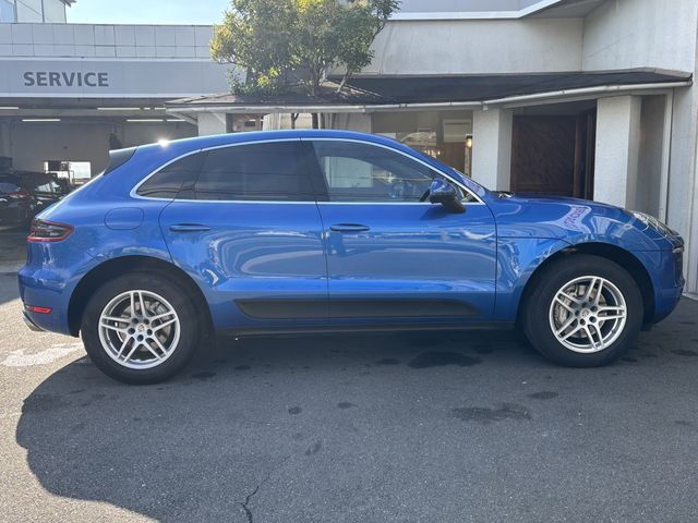 PORSCHE MACAN 2016 Image 31