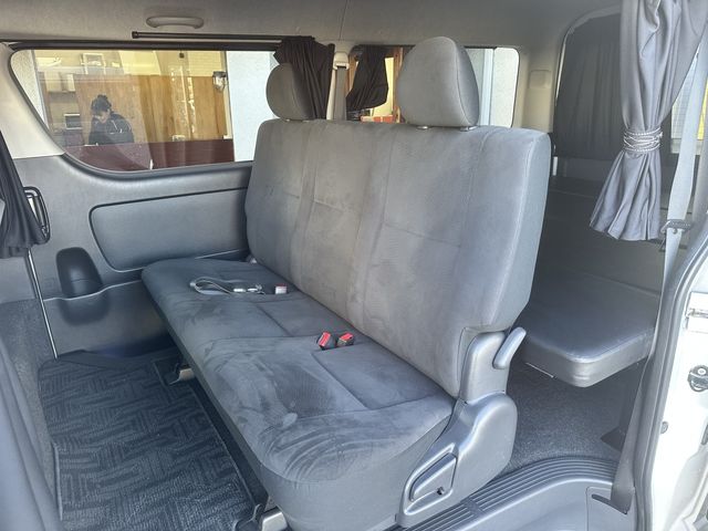 TOYOTA HIACE VAN 2WD 2013 Image 31