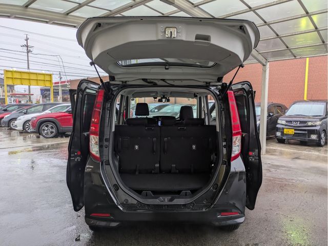 TOYOTA ROOMY 2018 Image 31