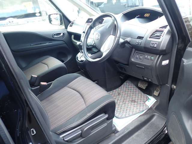 NISSAN SERENA  WG 4WD 2015 Image 31